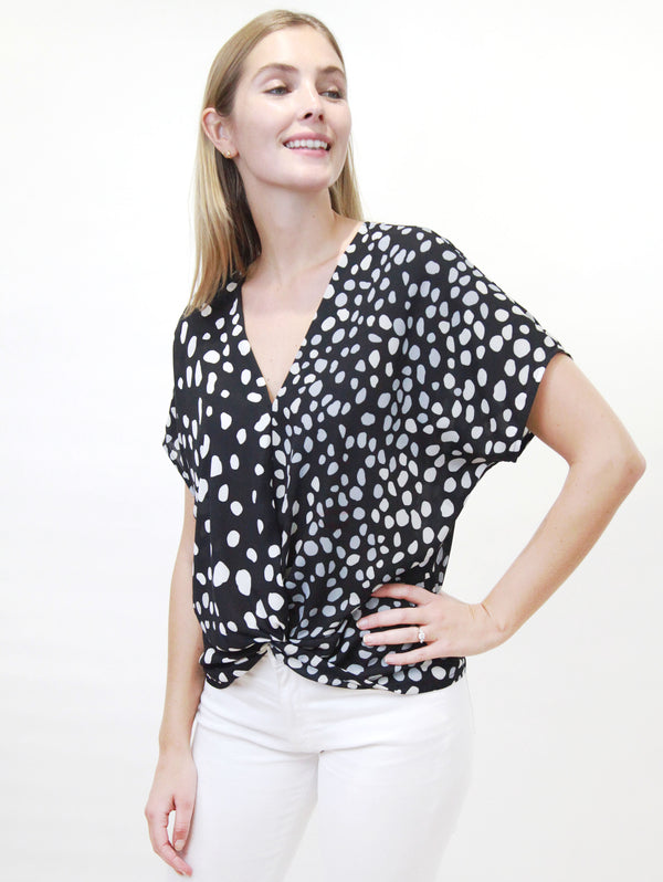 Twist Hem V-Neck Top